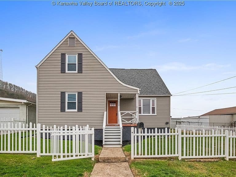Listing photo 4