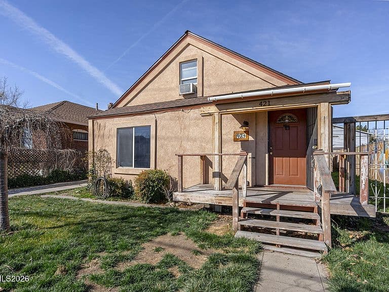 Listing photo 2