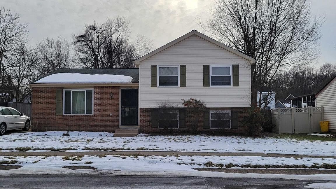 Primary listing photo