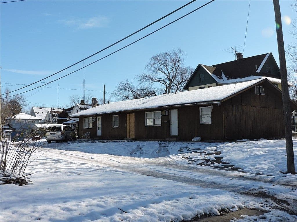Primary listing photo