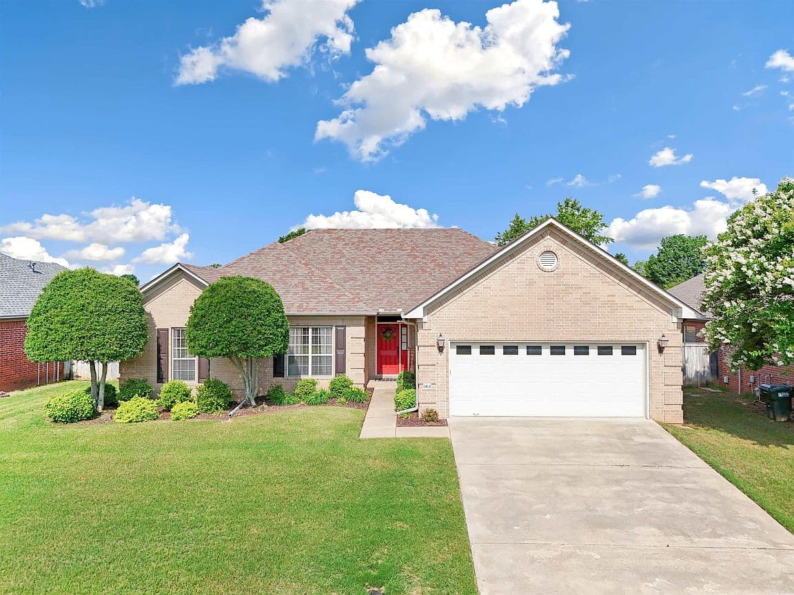 Primary listing photo