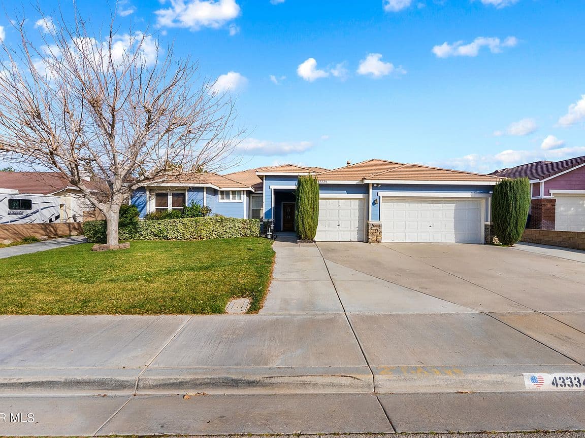 Primary listing photo