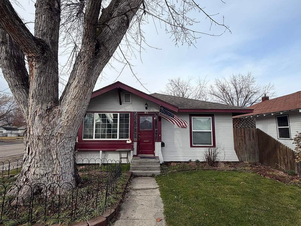 Primary listing photo