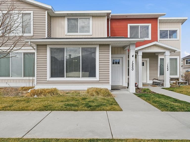 Listing photo