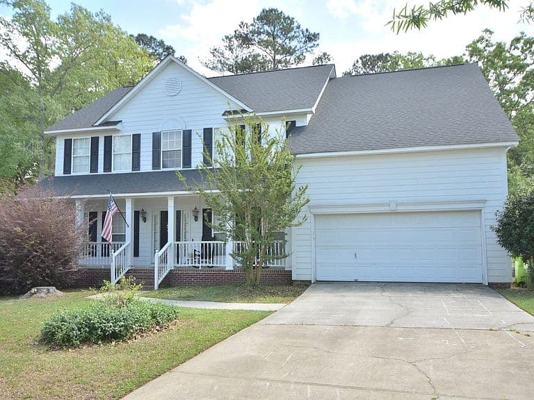 Listing photo 3