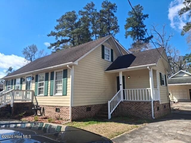 Listing photo 2