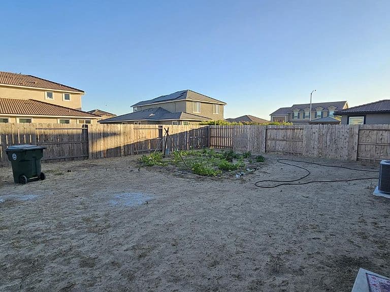 Listing photo 5