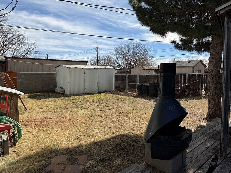 Listing photo 4