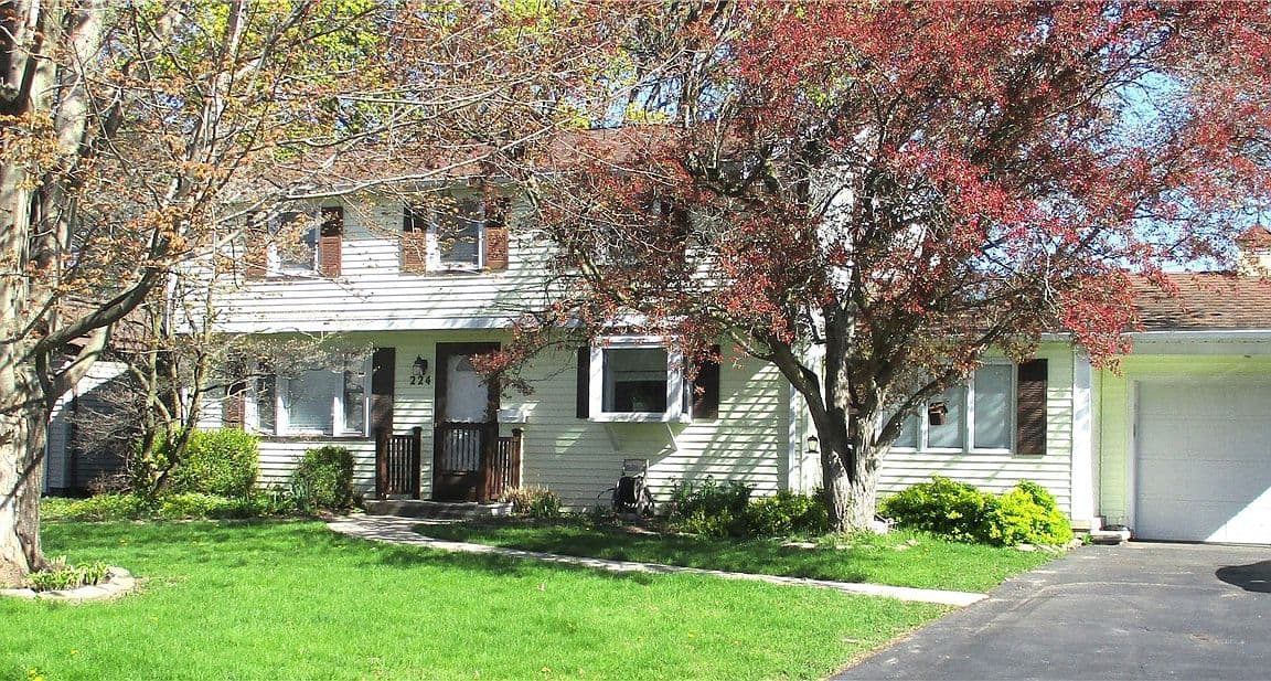 Primary listing photo