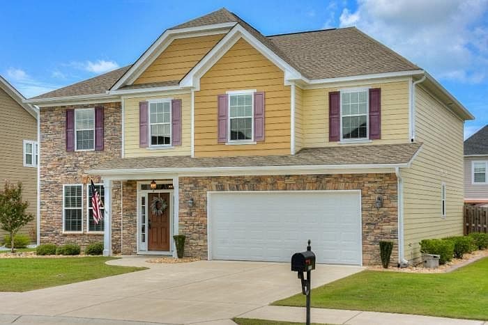 Listing photo 2