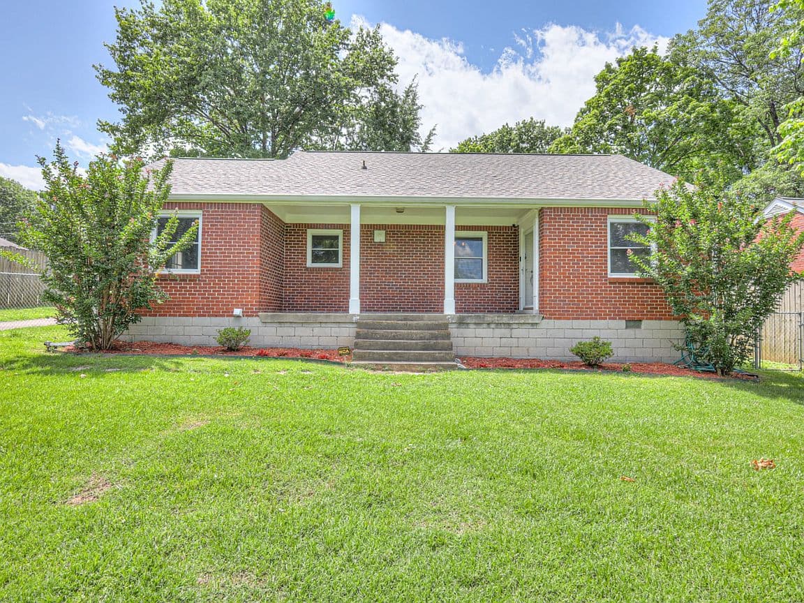 Primary listing photo
