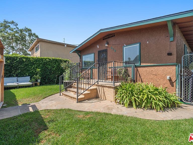 Listing photo 4