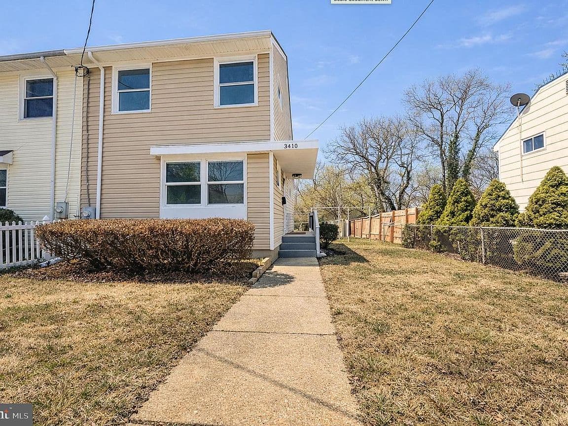 Primary listing photo
