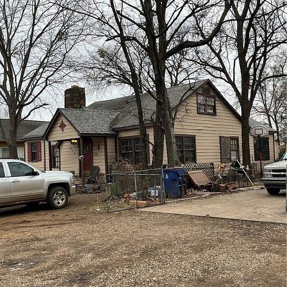 Listing photo 4