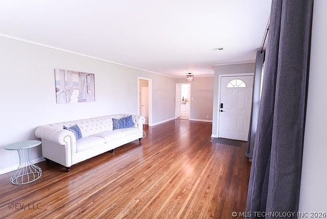 Listing photo 4