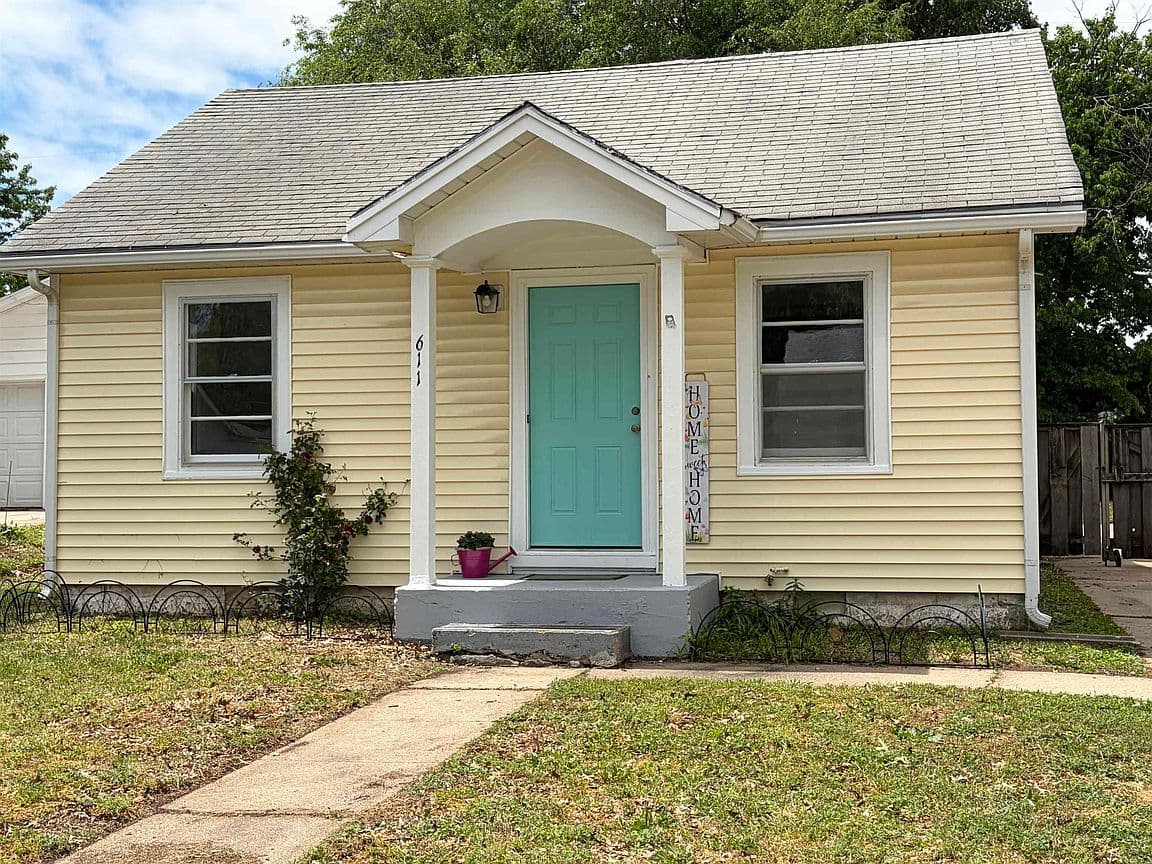 Primary listing photo