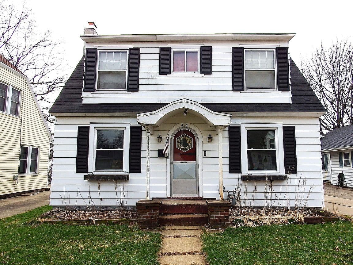 Primary listing photo