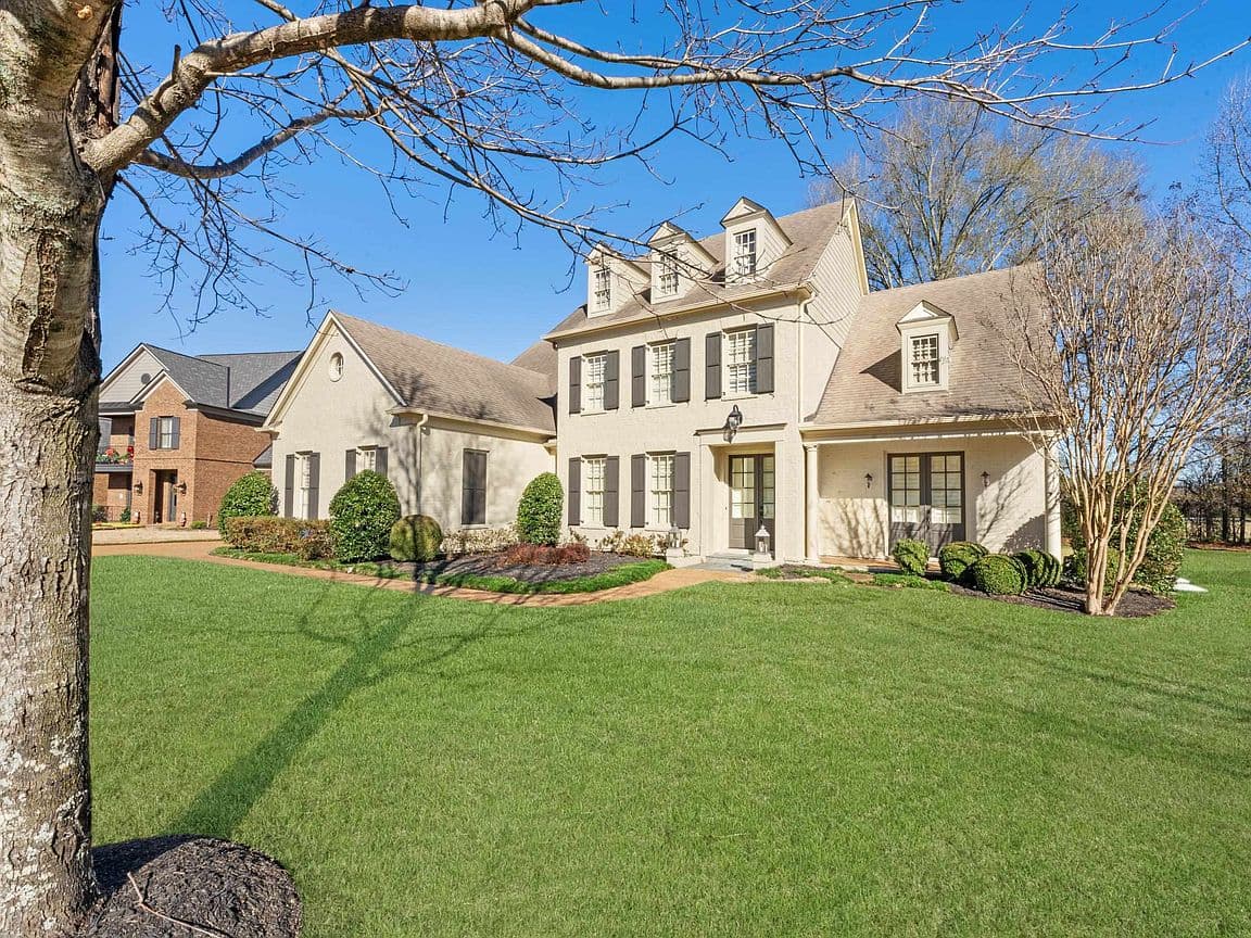 Primary listing photo