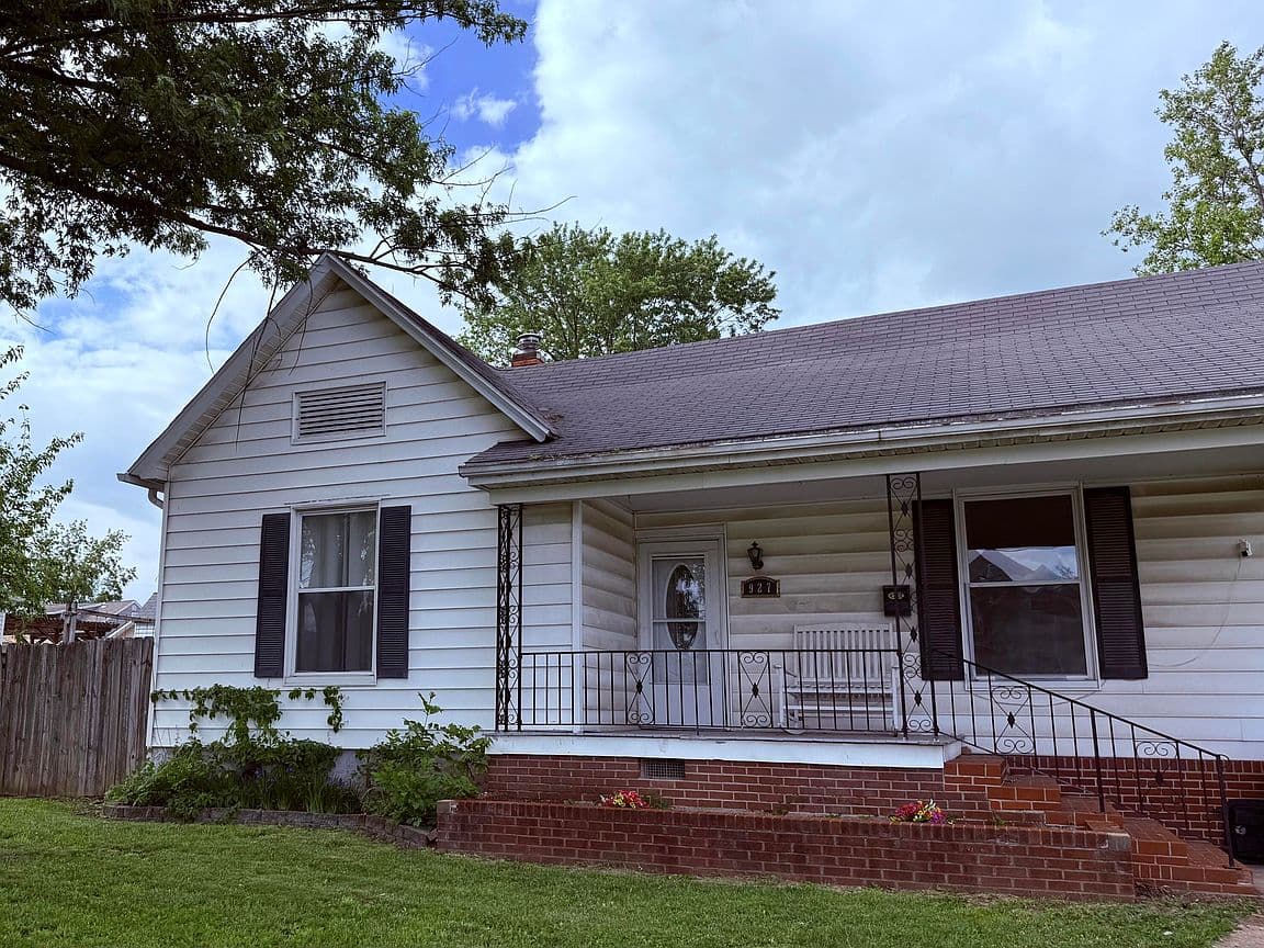 Primary listing photo