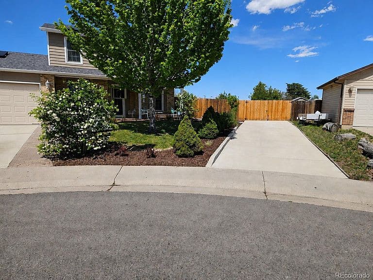 Listing photo 4