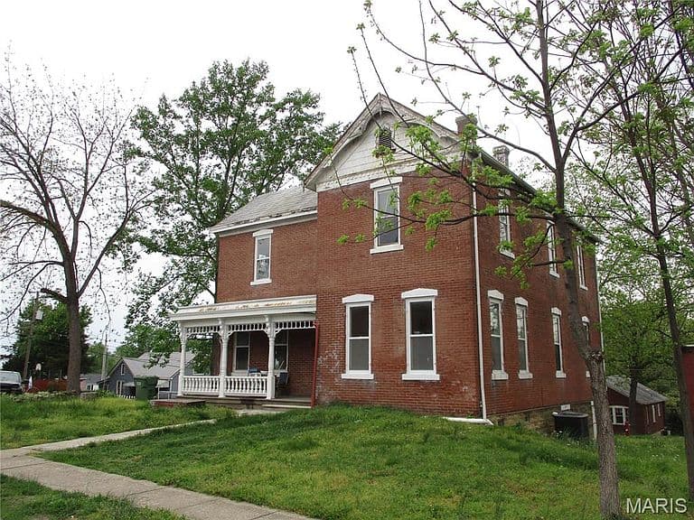 Listing photo 3