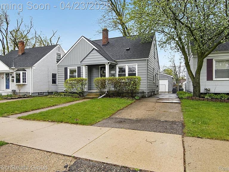 Listing photo 4