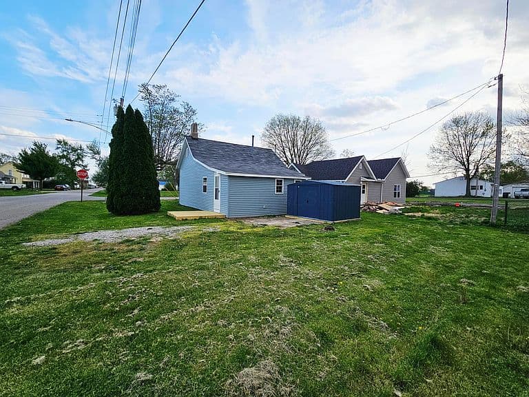 Listing photo 5
