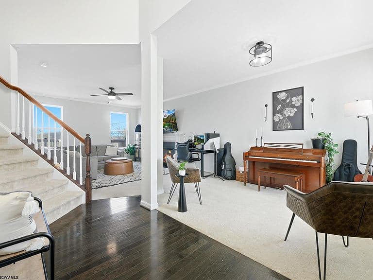 Listing photo 3