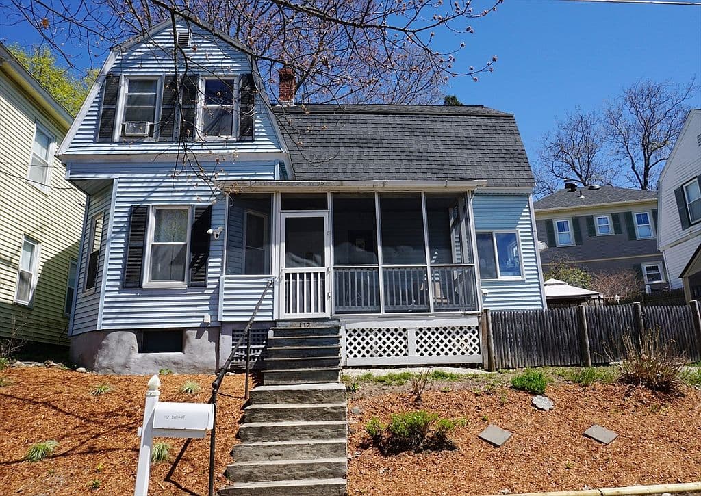Primary listing photo