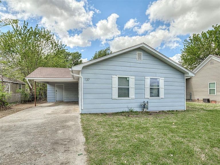 Listing photo 3