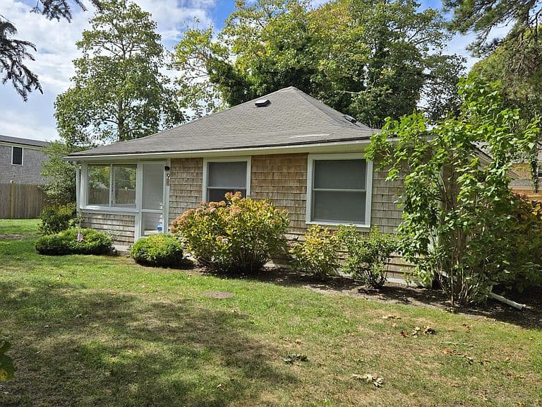 Listing photo