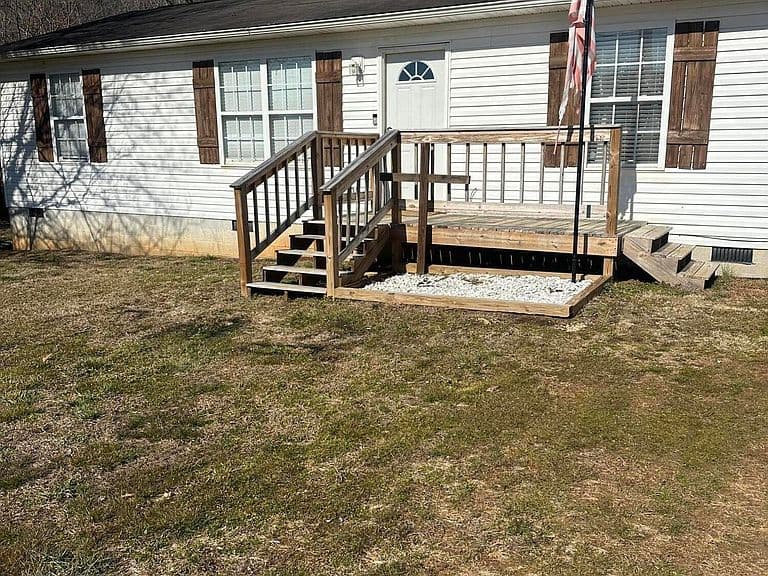 Listing photo 3