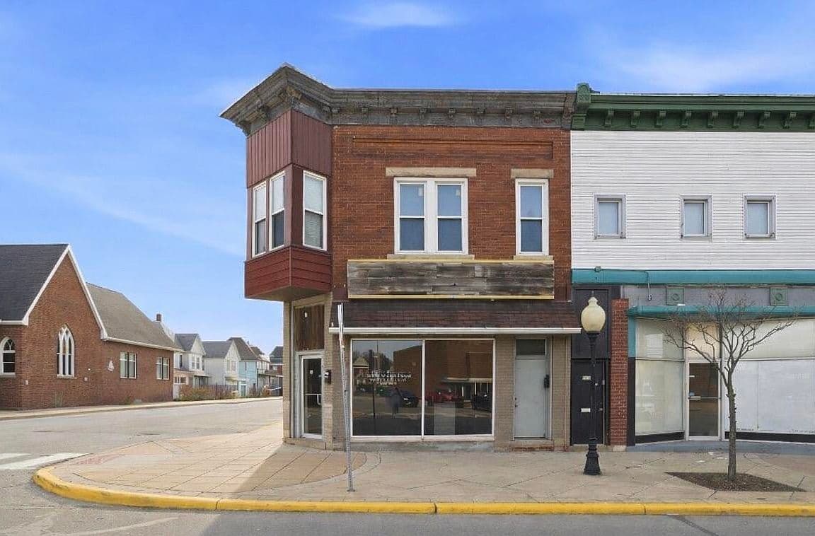 Primary listing photo