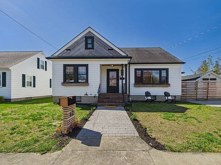 Listing photo