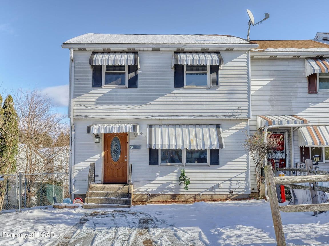 Primary listing photo