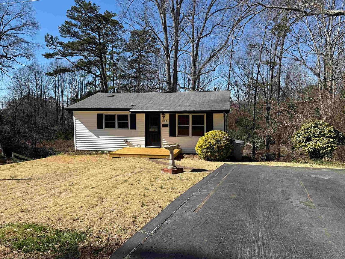 Primary listing photo