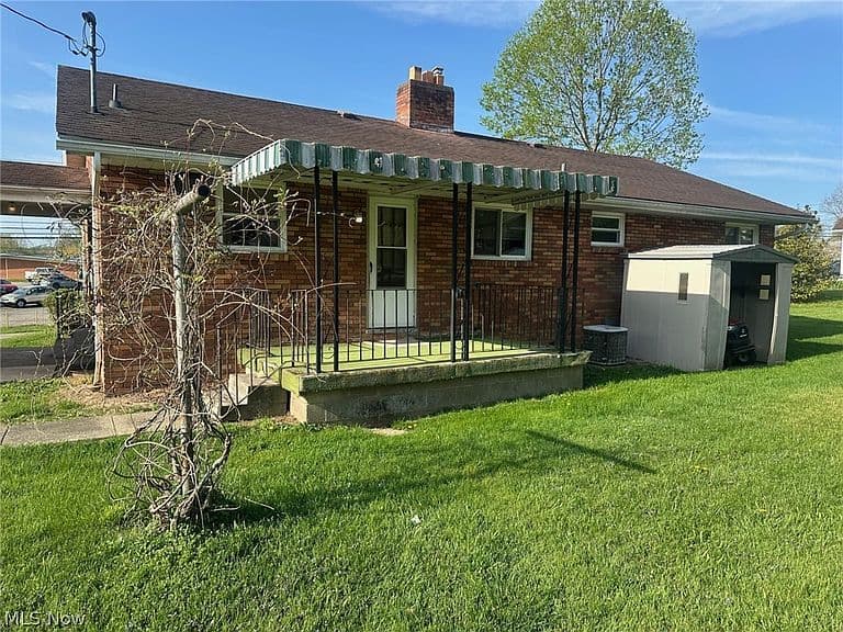 Listing photo 4