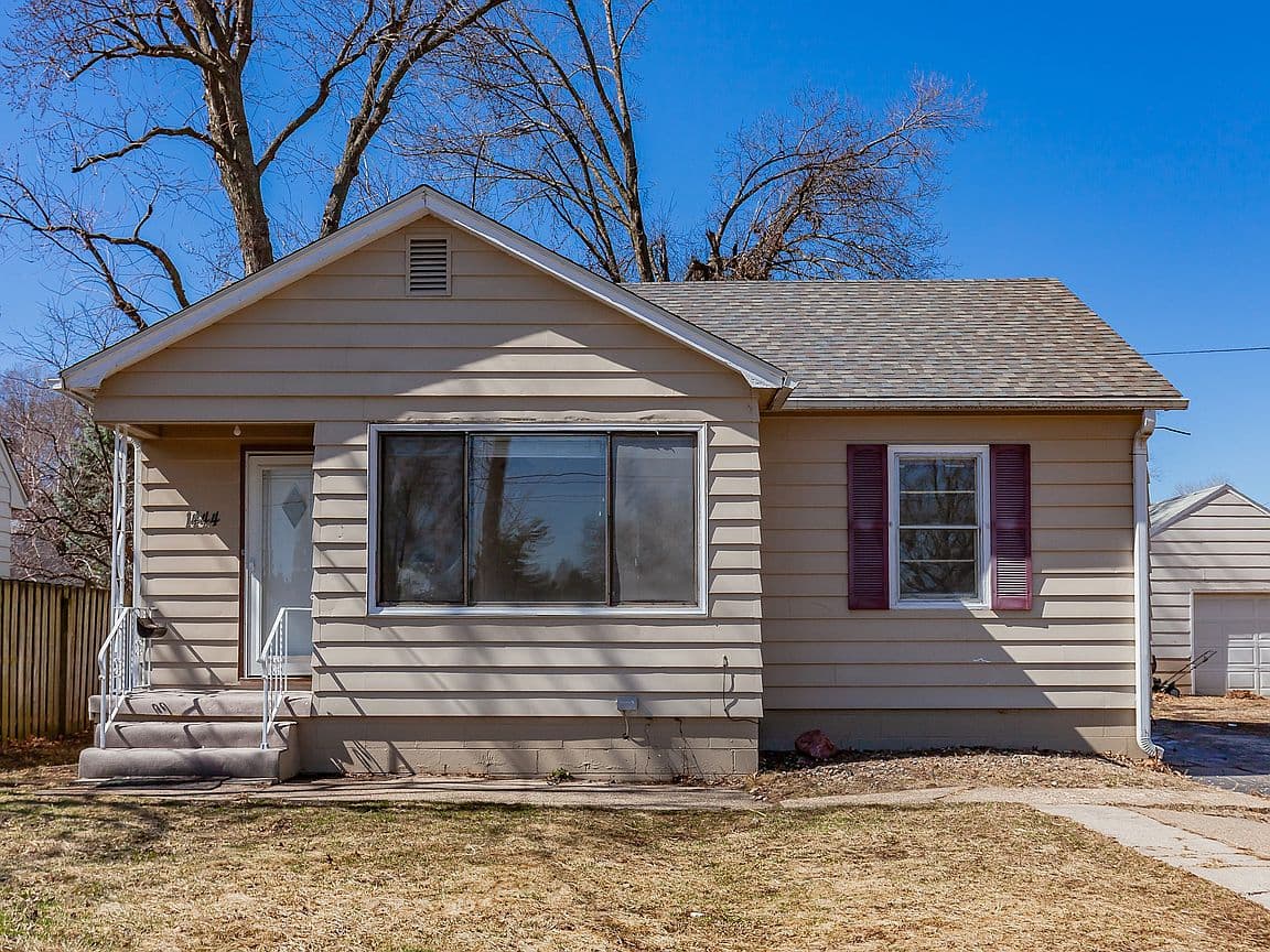 Primary listing photo