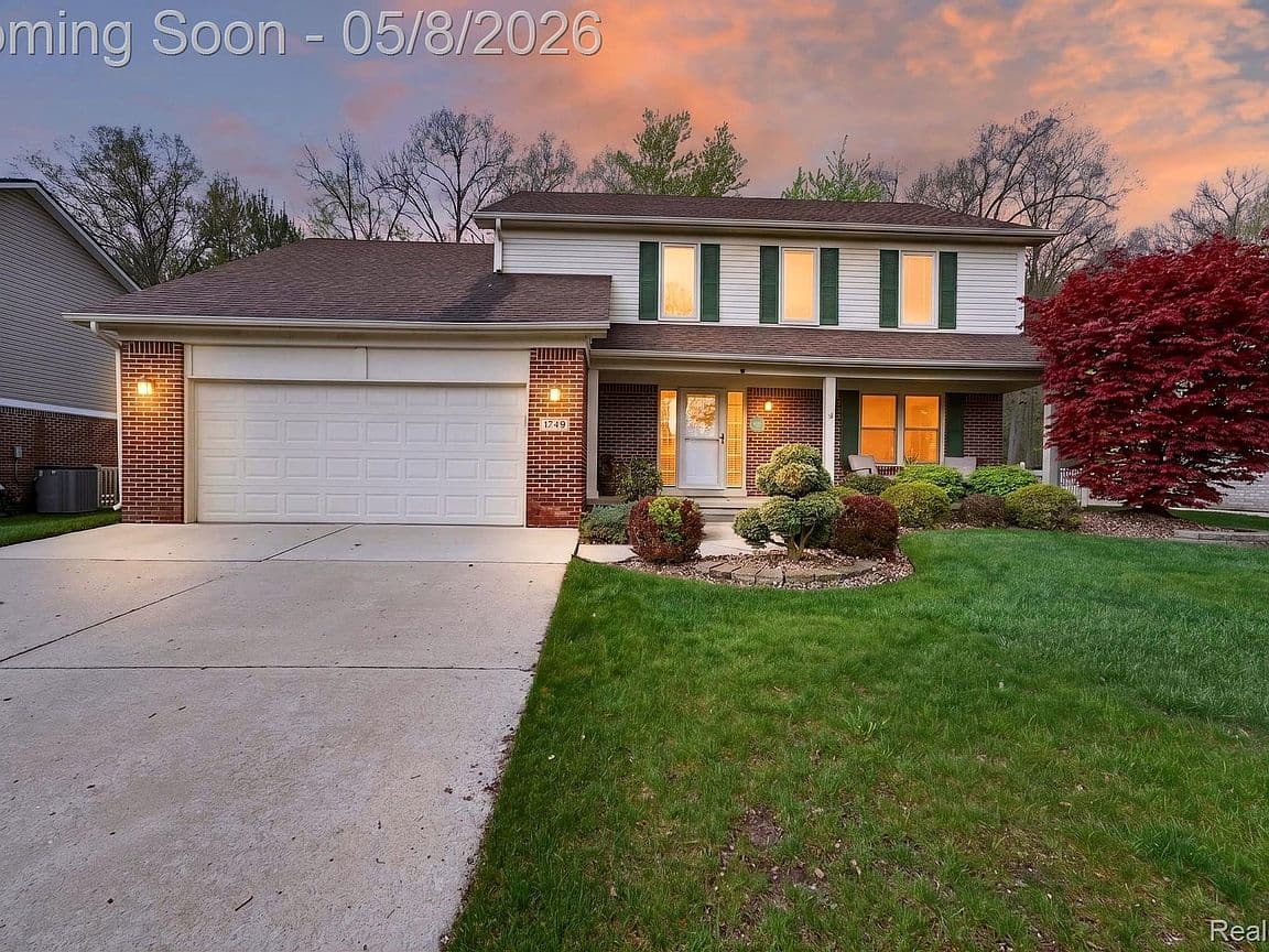 Primary listing photo