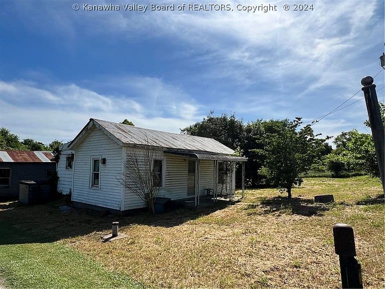 Listing photo 5