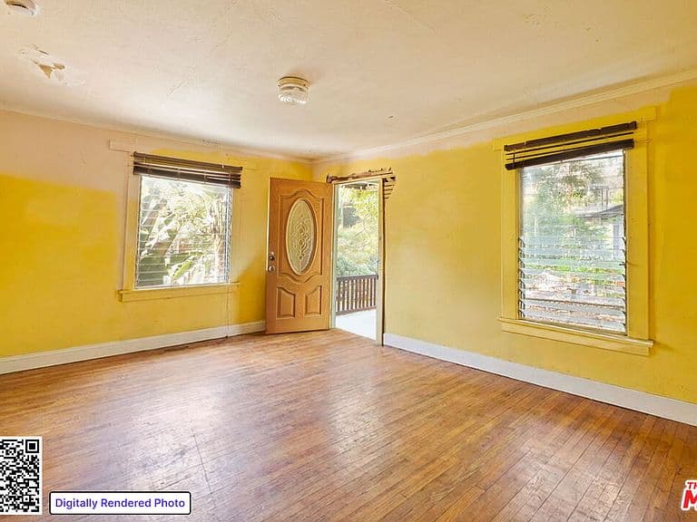 Listing photo 4