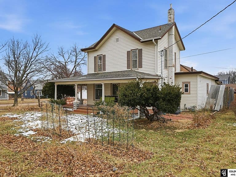 Listing photo 5