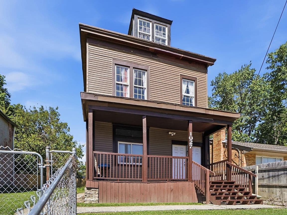 Primary listing photo