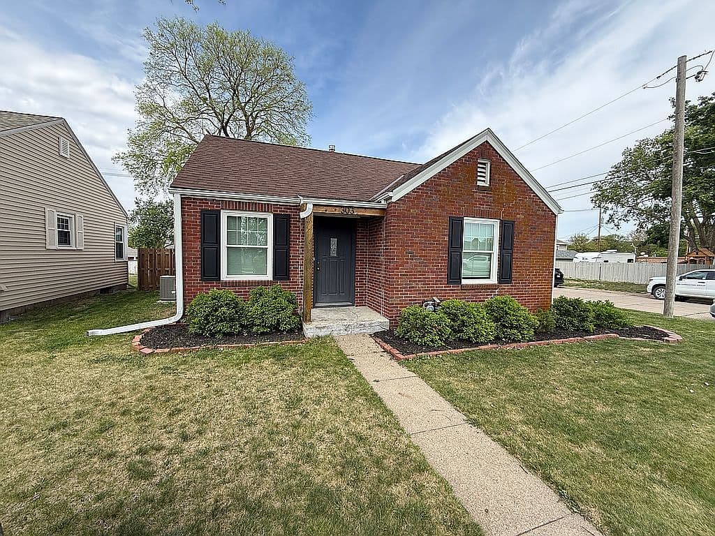 Primary listing photo