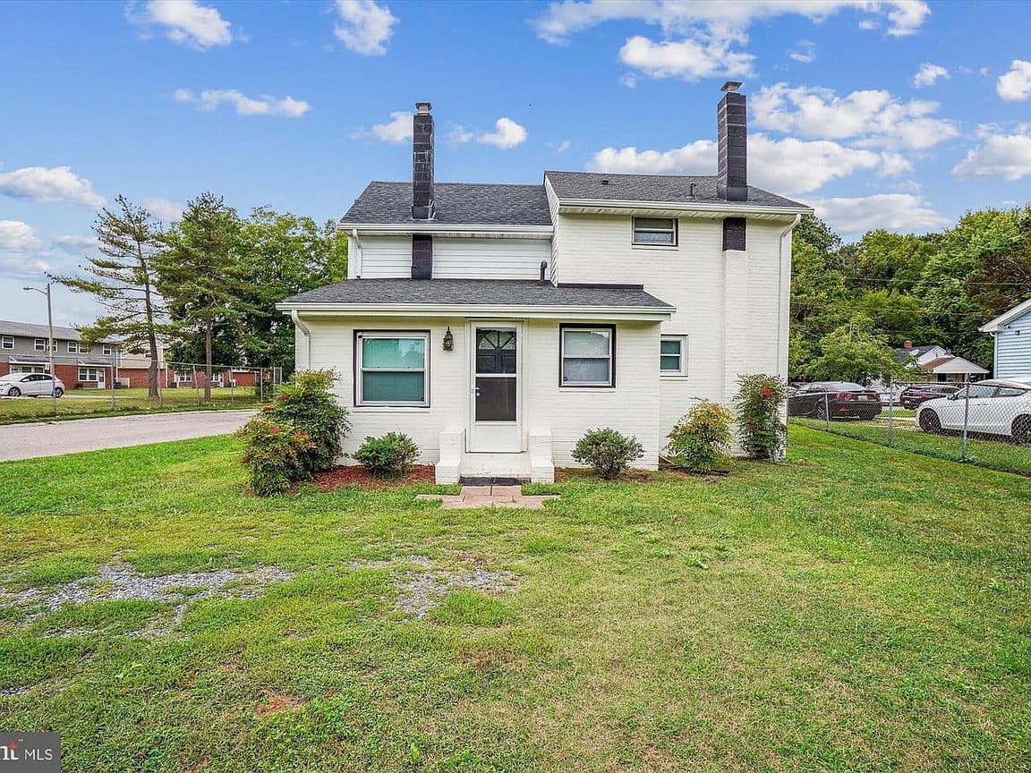 Primary listing photo