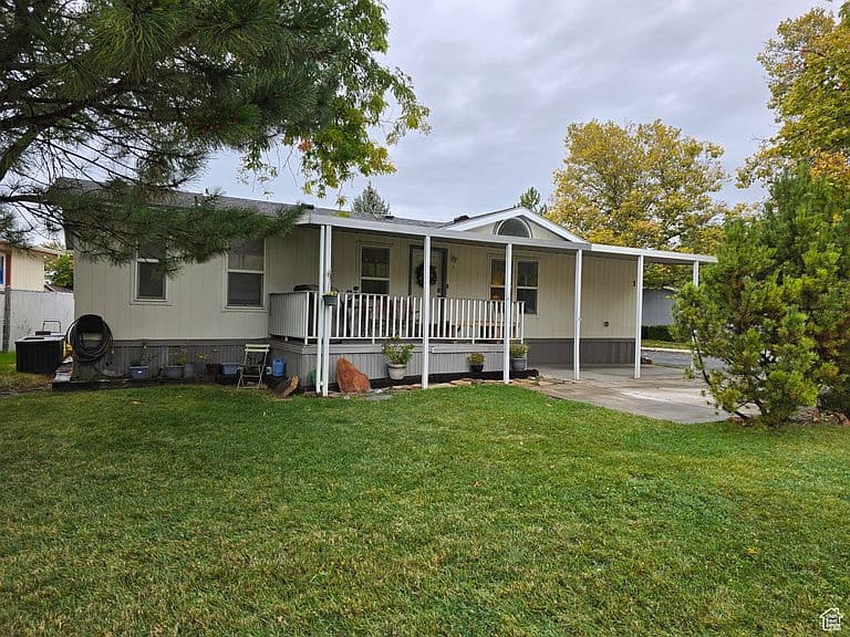 Listing photo 2