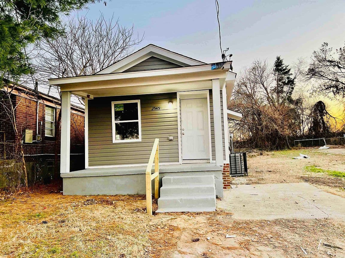 Primary listing photo