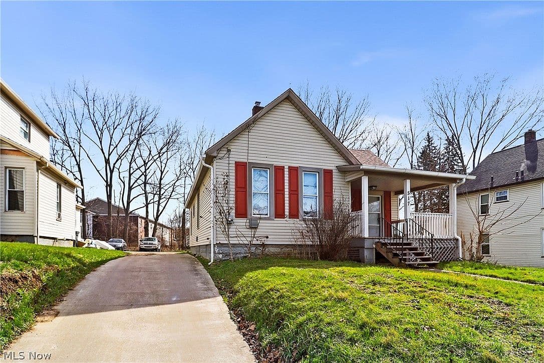 Primary listing photo