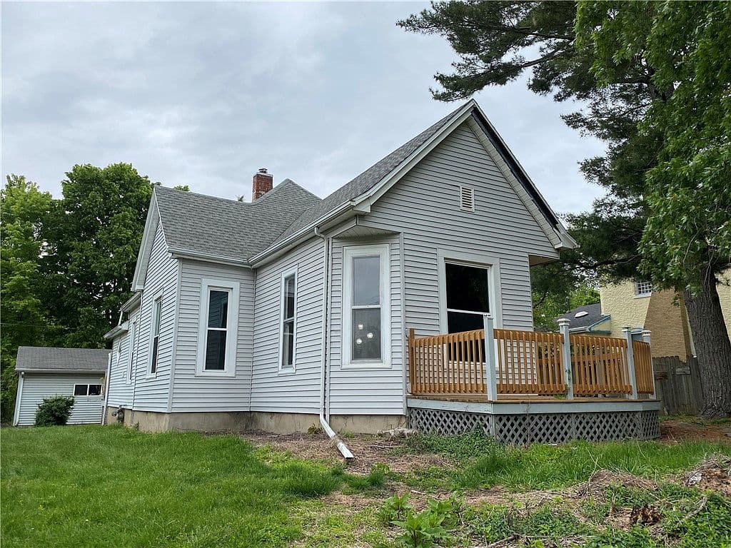 Primary listing photo