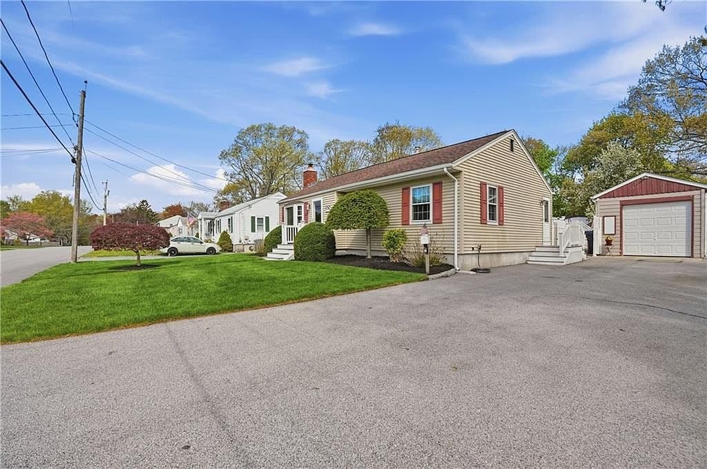 Primary listing photo